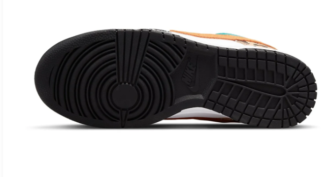 Women's Nike Dunk Low SE 'Safari Mix' Sneakers - DN3866-100