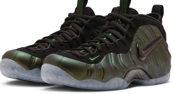 Nike Air Foamposite Pro 'Pine Green' Sneakers