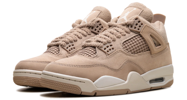 Women's Air Jordan 4 Retro Sneakers - Cozy Girl HV0823-200