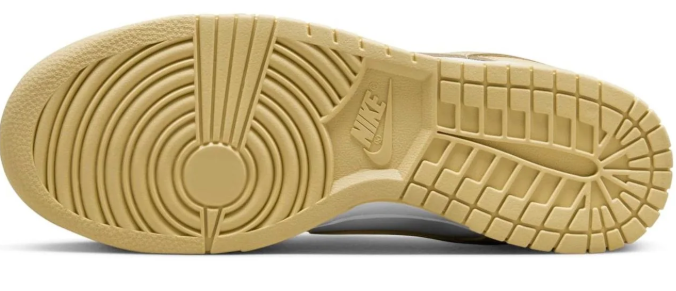 Nike Dunk Low 'Team Gold' Sneakers | DV0833-100